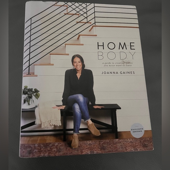 Joanna Gaines home design book. New . - Picture 1 of 6